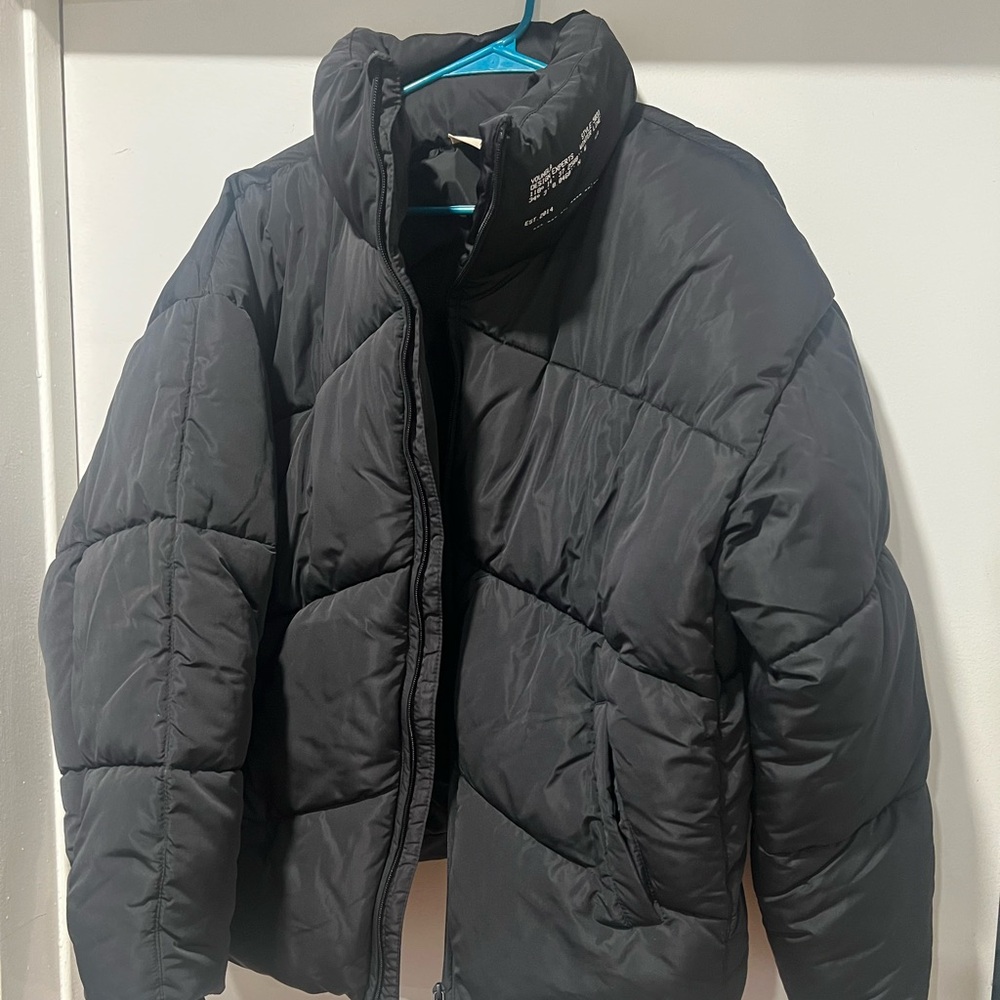 Young LA Puffer Jacket Medium Style 5031